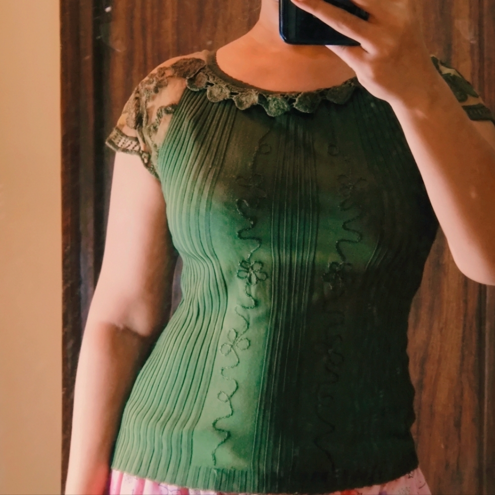 Ribbed fully stretchable net sleeves mehandi green bodycon top blouse - Picture 1 of 8